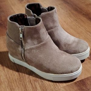 Steve Madden JWanda hidden wedge shoes